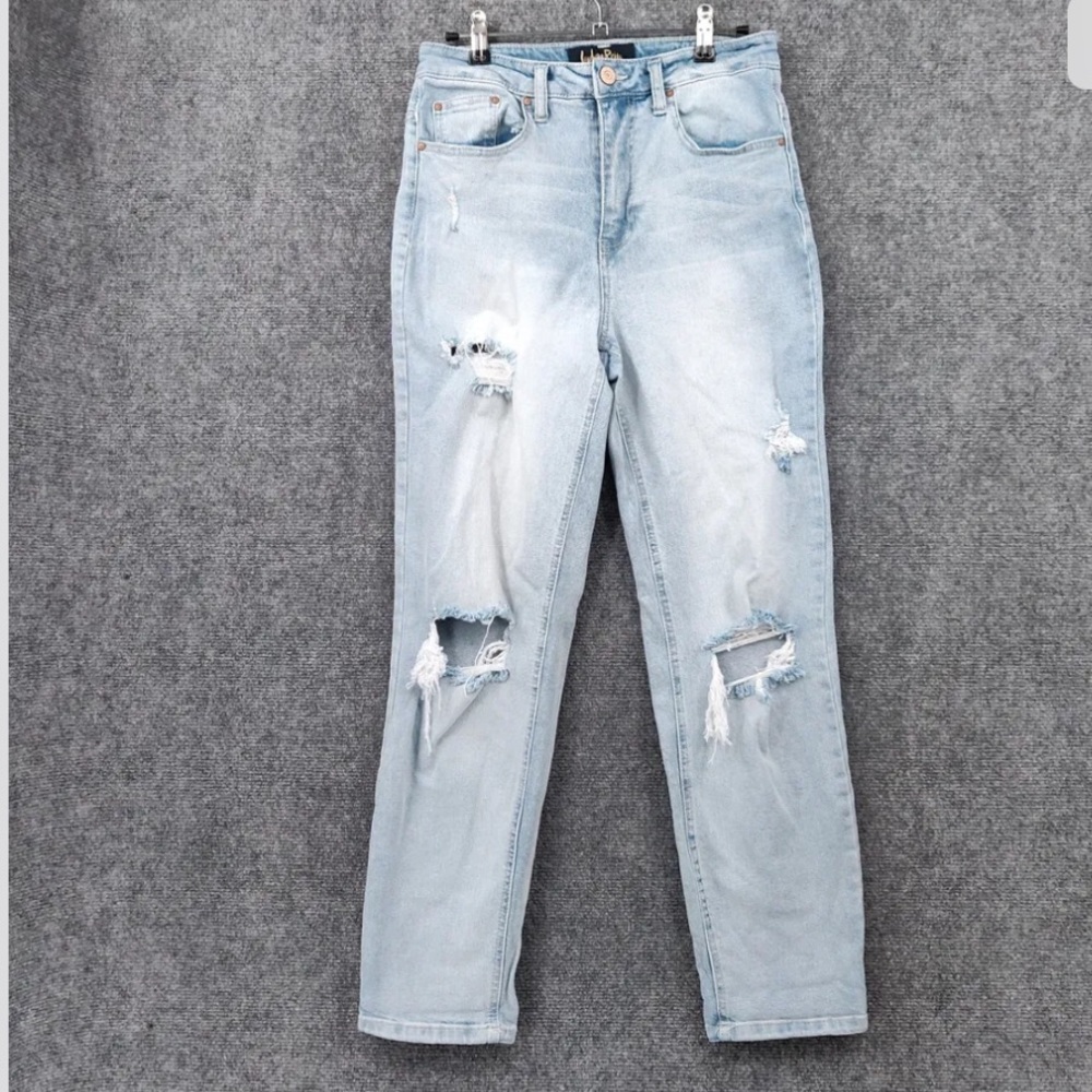 Juniors Distressed Denim Jeans